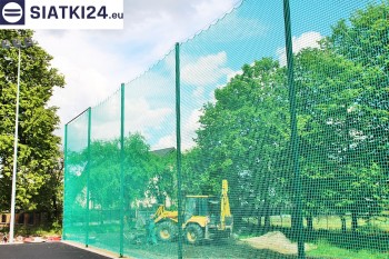 Siatki Rabka-Zdrój - Zabezpieczenie za bramkami i trybun boiska piłkarskiego dla terenów Rabki-Zdrój